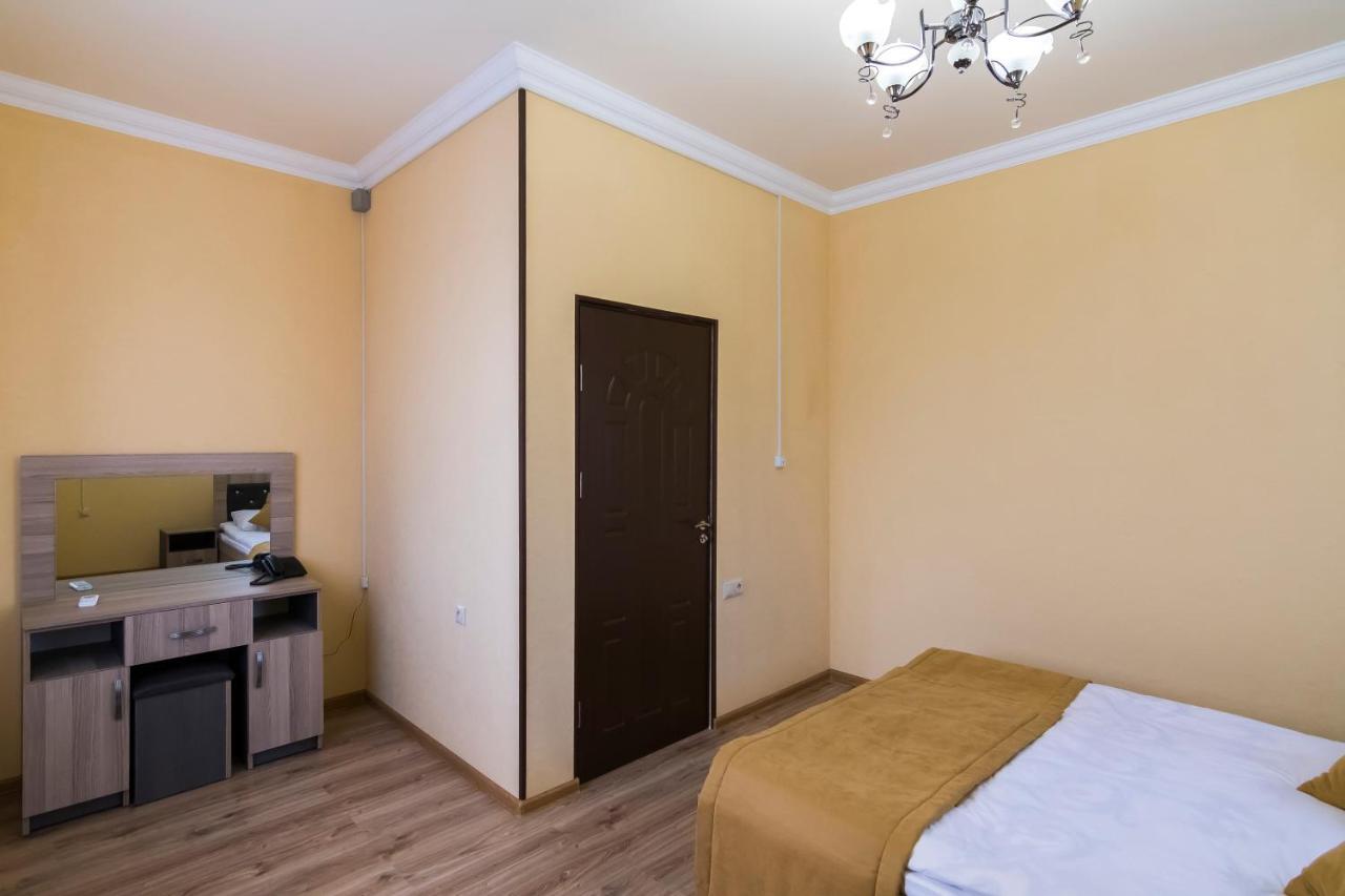 Afa Hotel & Guest House Yerevan Luaran gambar